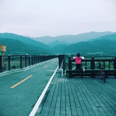 Pu Shi Homestay Yuli Dış mekan fotoğraf